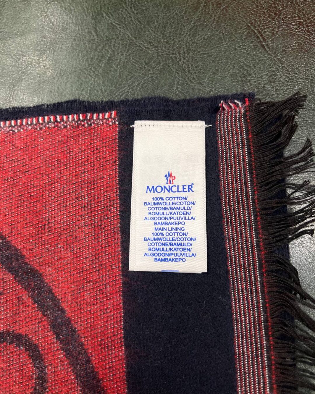 Шарф Moncler — изображение 7