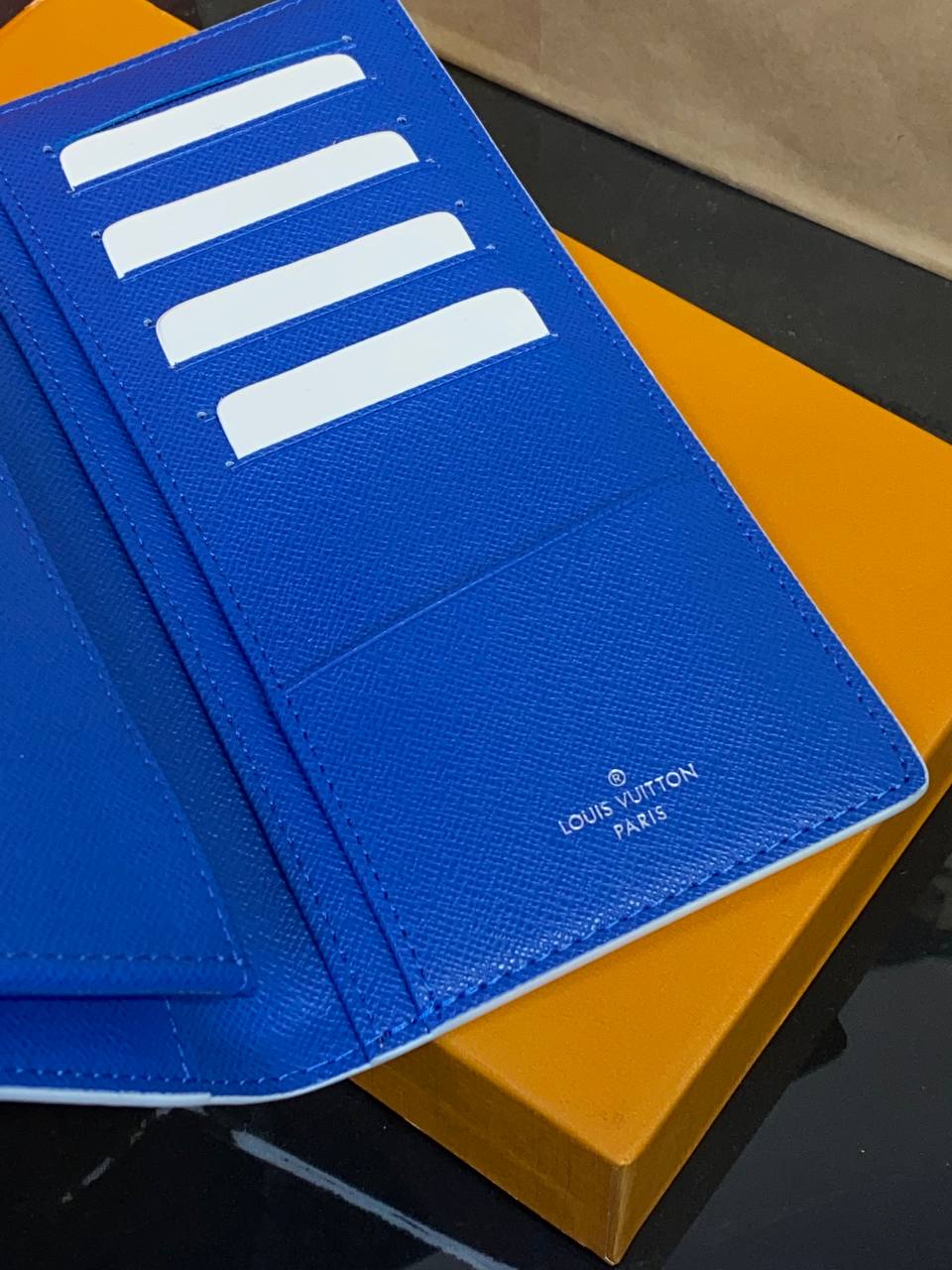 Кошелёк Louis Vuitton — фото 4
