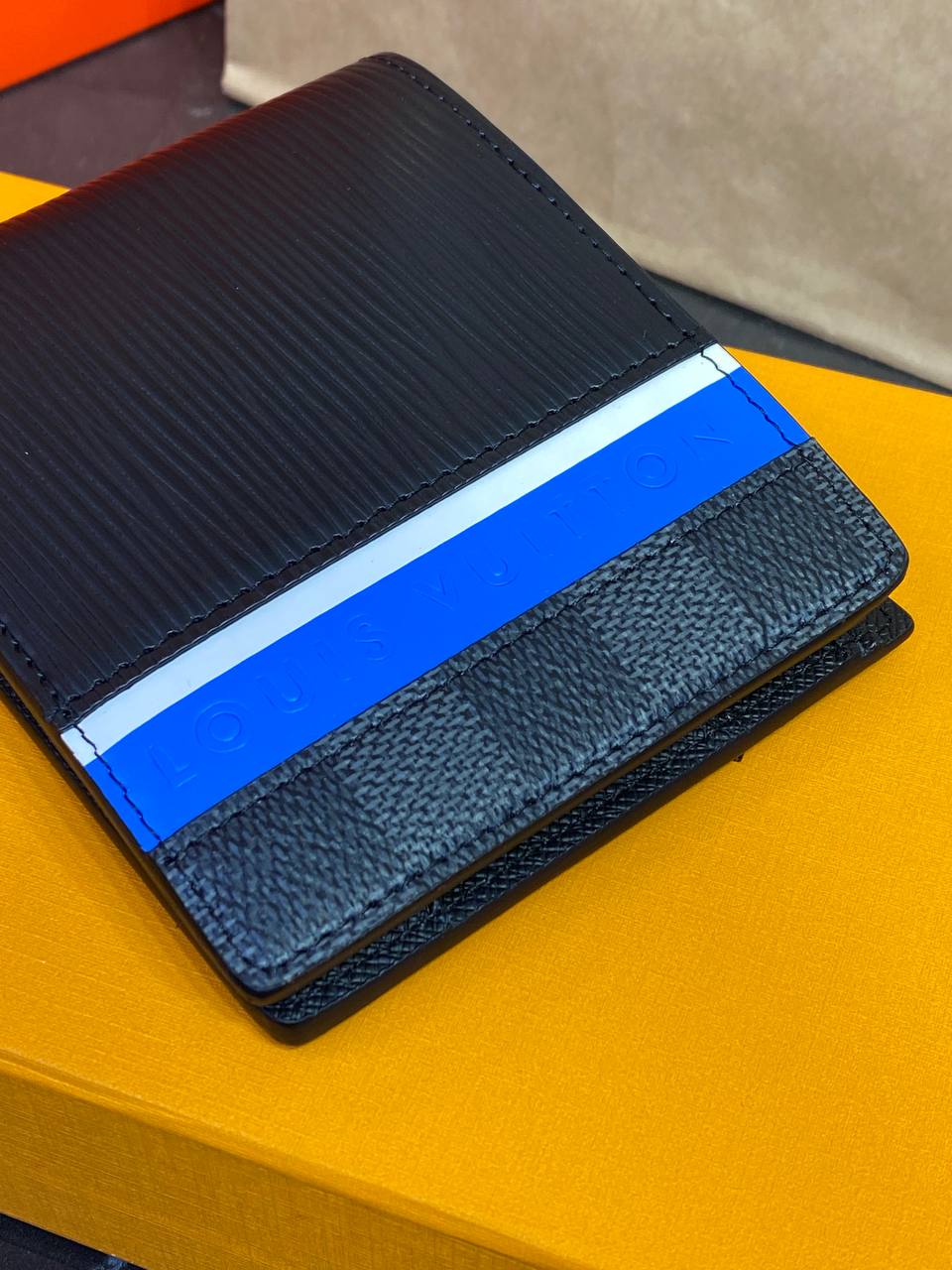 Кошелёк Louis Vuitton — фото 3