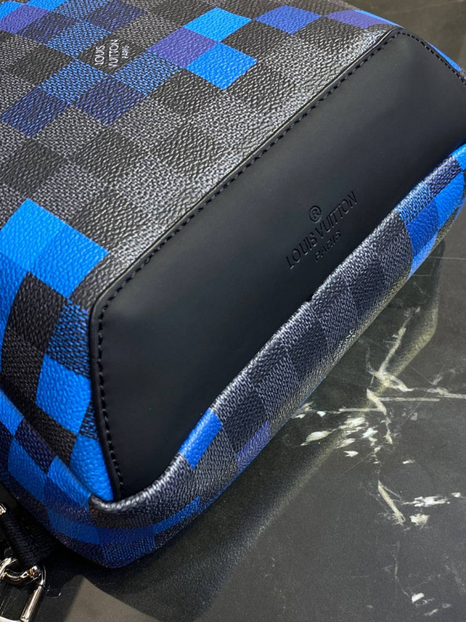 Сумка Louis Vuitton Avenue — изображение 8