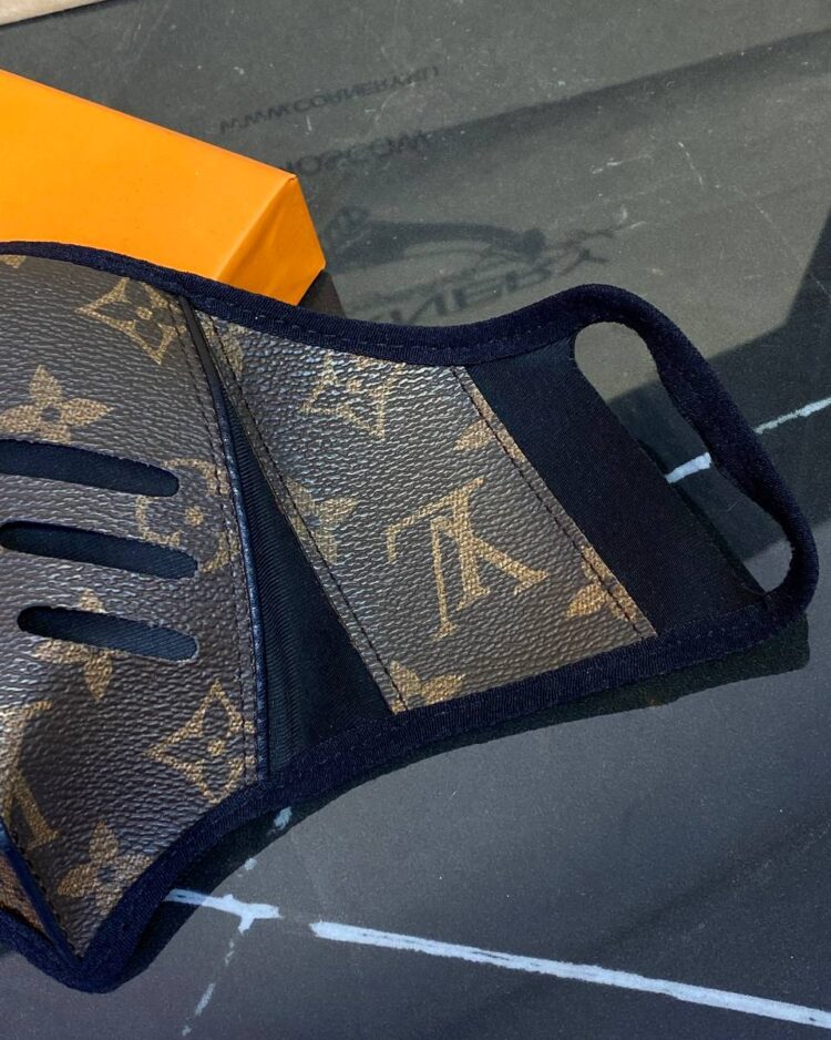 Маска Louis Vuitton — фото 5