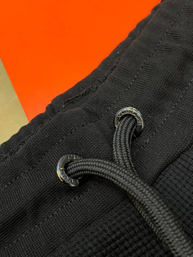 Спортивные штаны Louis vuitton — изображение 3