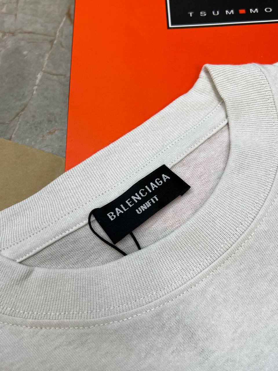 Футболка Balenciaga — фото 6