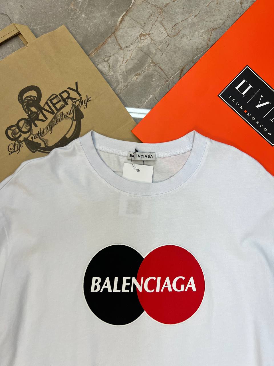Футболка Balenciaga — фото 6