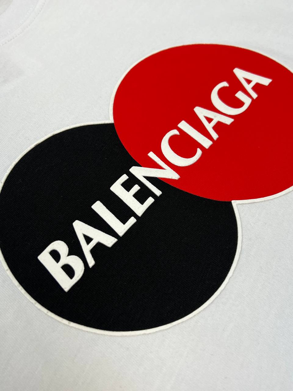 Футболка Balenciaga — фото 8