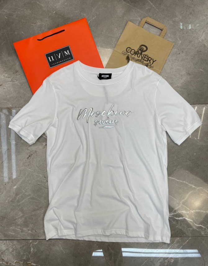 Футболка Moschino