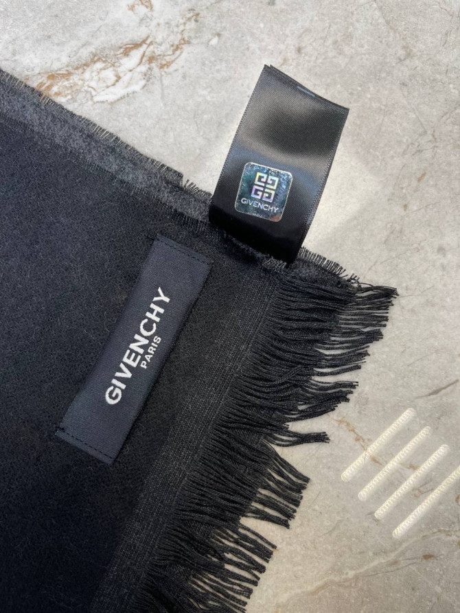 Шарф Givenchy — изображение 6