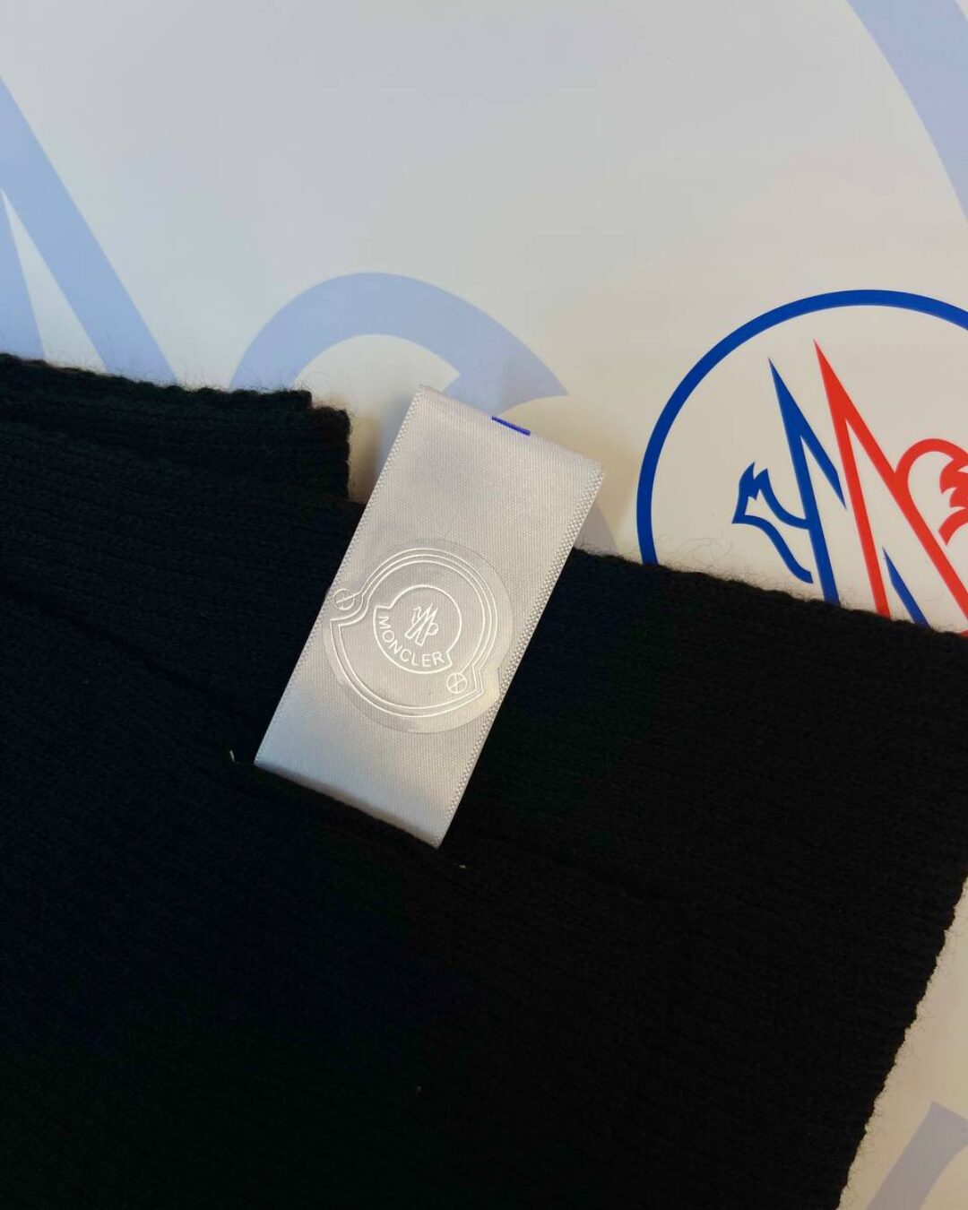 Шарф Moncler — изображение 8