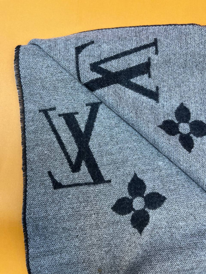 Шарф Louis Vuitton — изображение 3