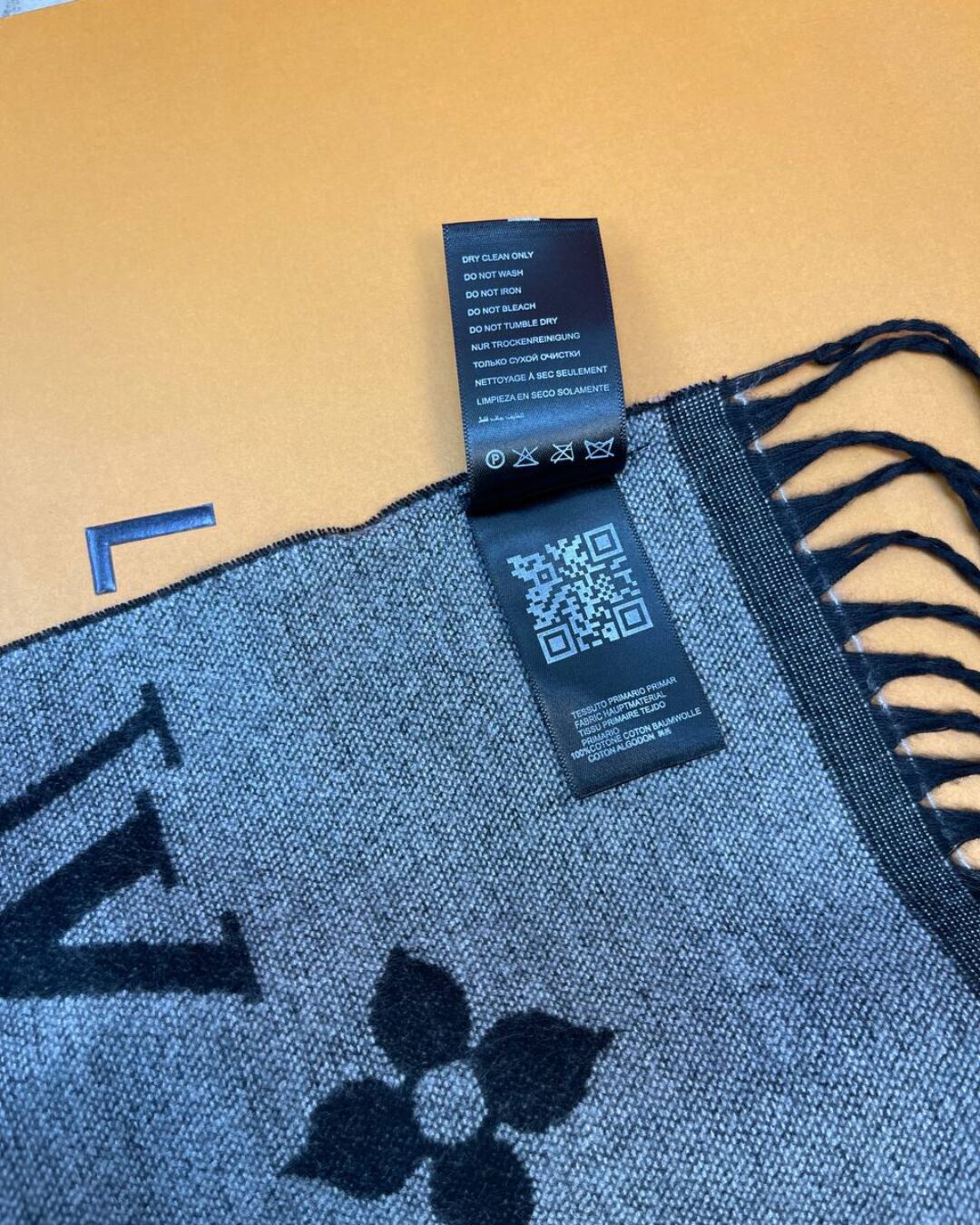 Шарф Louis Vuitton — изображение 6