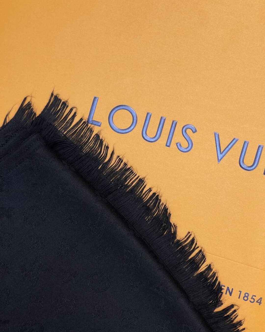 Шарф Louis Vuitton — изображение 6