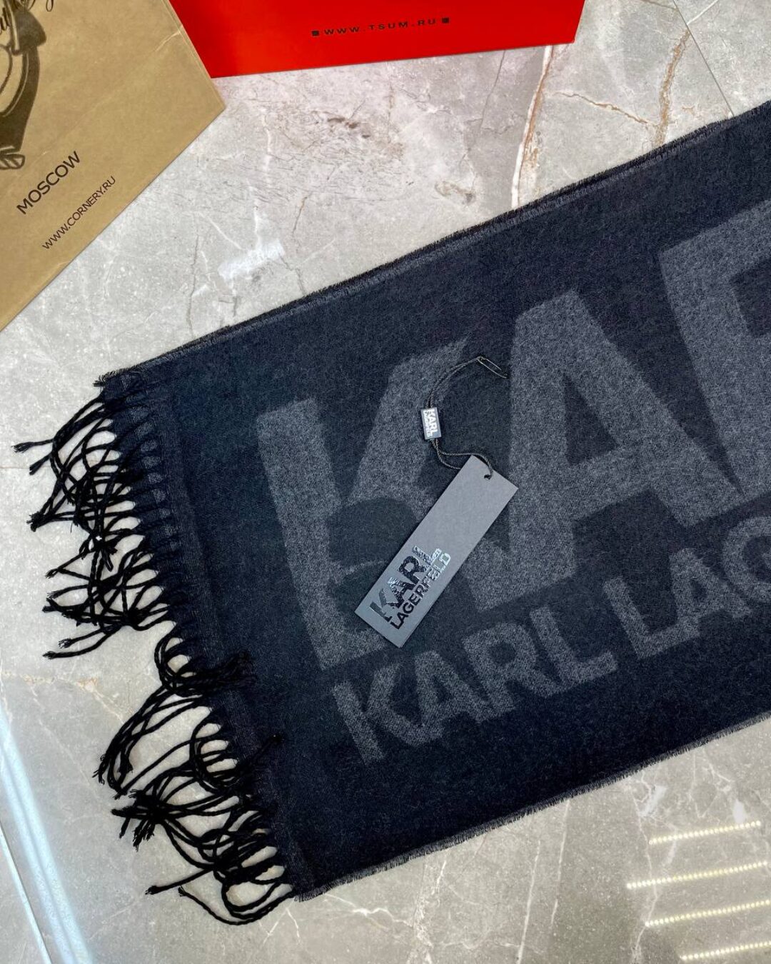 Шарф Karl Lagerfeld — изображение 2
