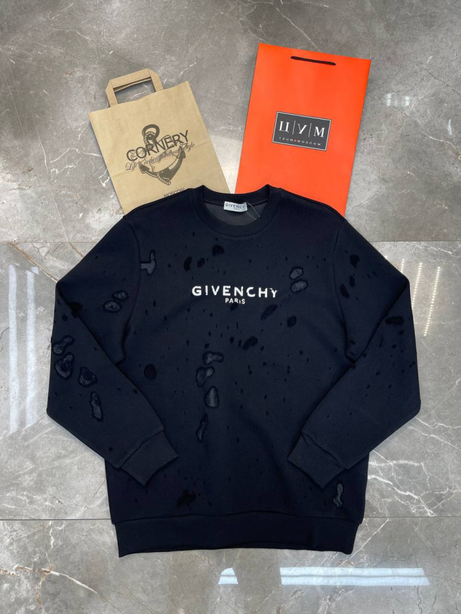 Кофта Givenchy