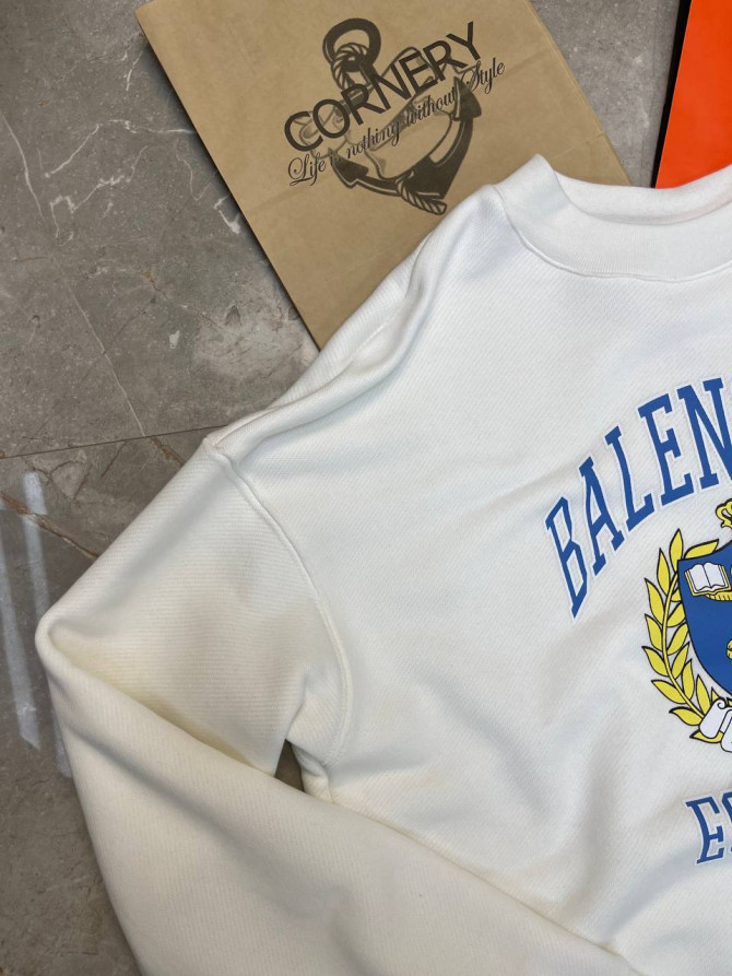 Кофта Balenciaga — изображение 3