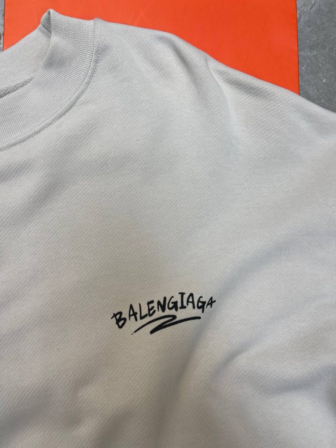 Кофта Balenciaga — изображение 6