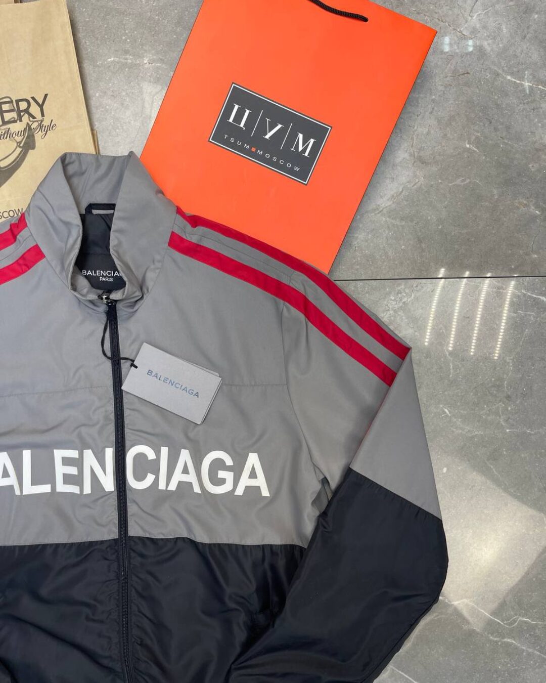 Ветровка Balenciaga — изображение 5