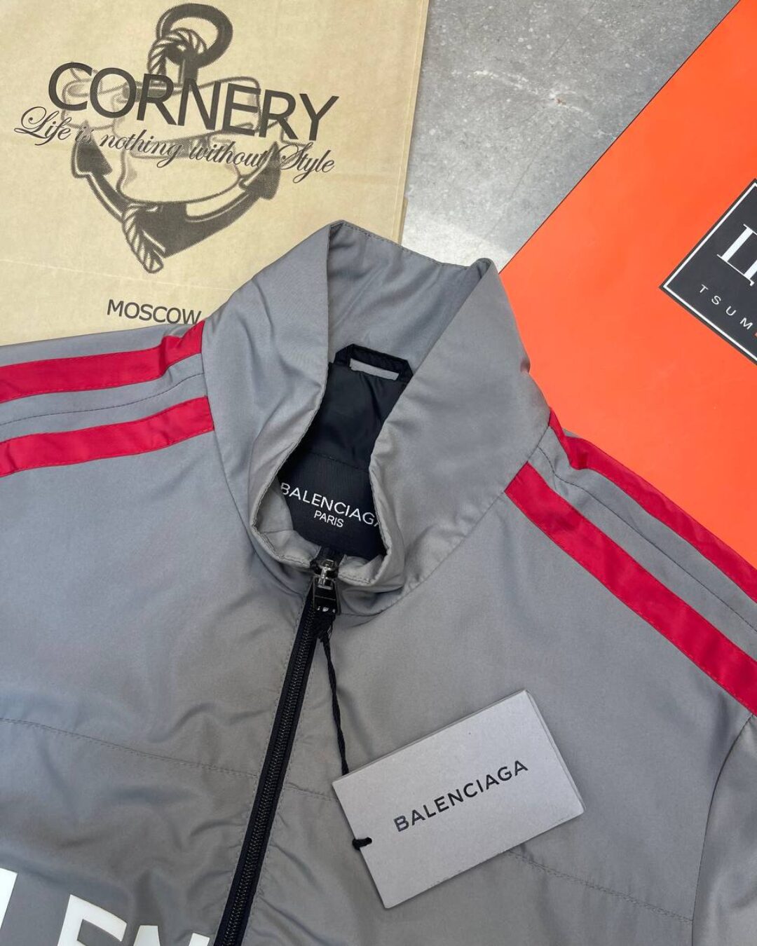 Ветровка Balenciaga — изображение 6