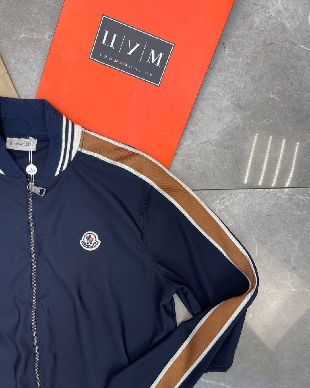 Бомбер Moncler — изображение 5