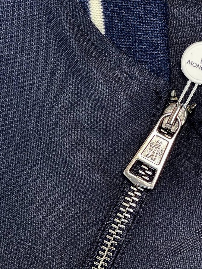 Бомбер Moncler — изображение 8