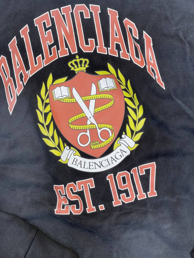 Худи Balenciaga — изображение 6