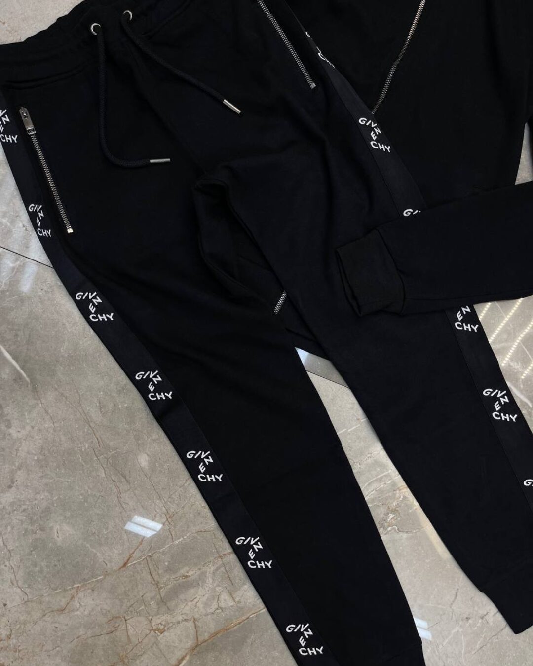 Спортивный Костюм Givenchy — изображение 5