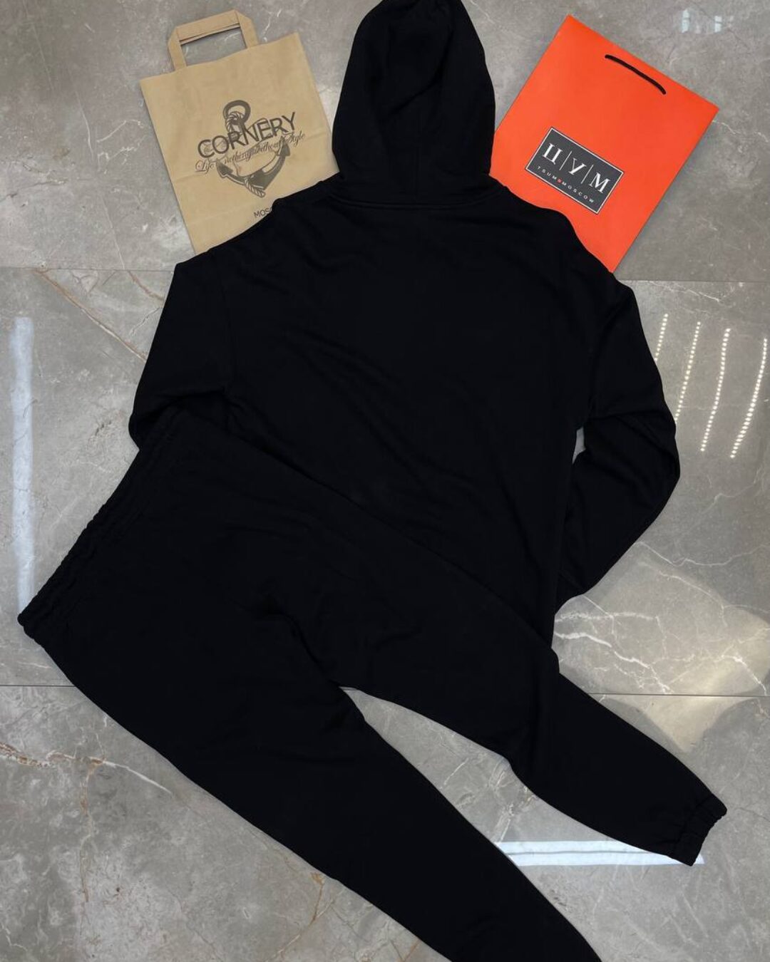 Спортивный костюм Balenciaga — изображение 2