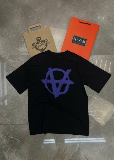 Футболка Vetements Anarchy