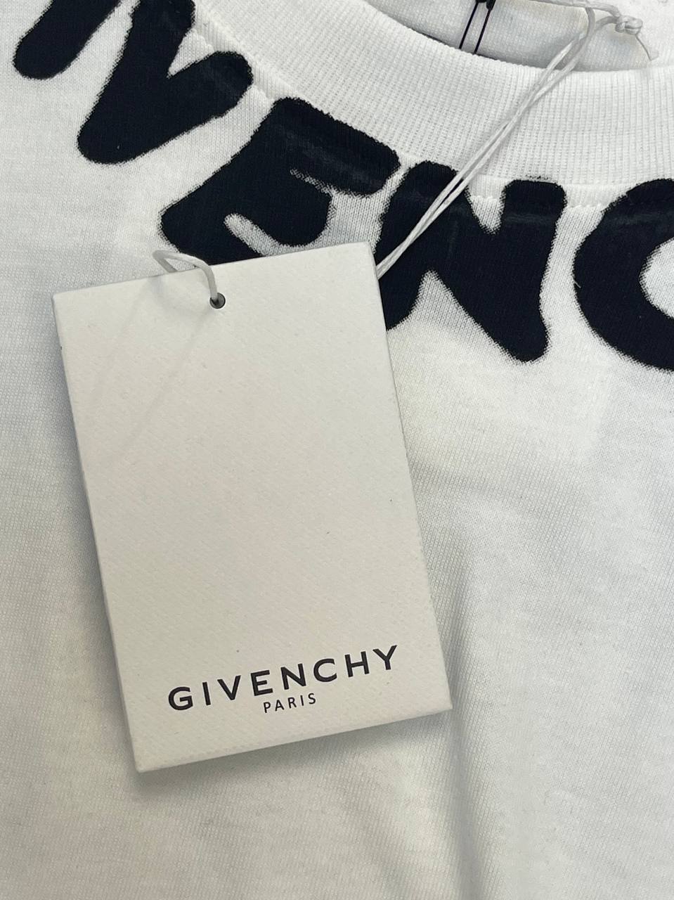 Футболка Givenchy — фото 6