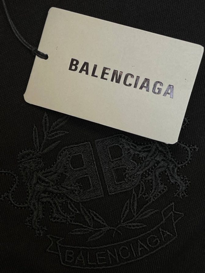 Футболка Balenciaga — изображение 6