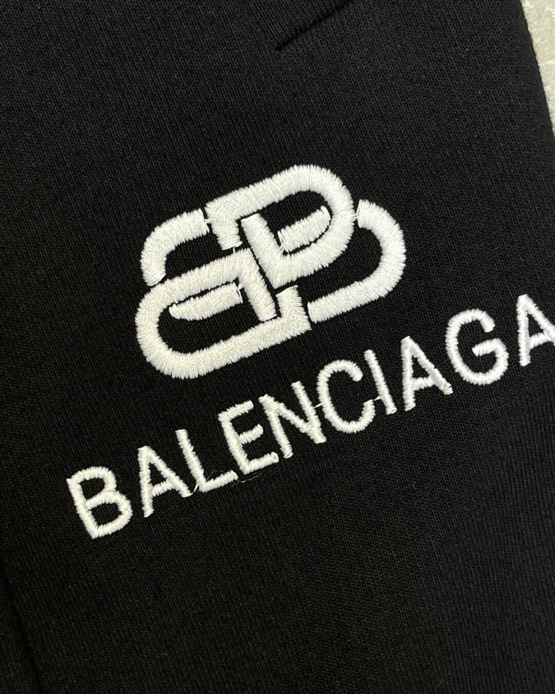 Спортивные Штаны Balenciaga — изображение 5
