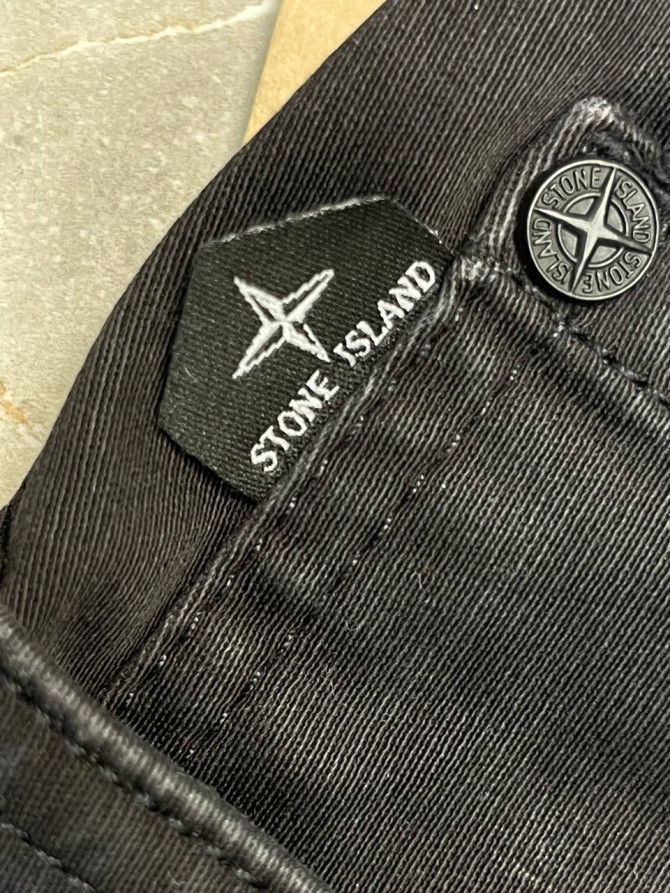 Джинсы Stone Island — изображение 4
