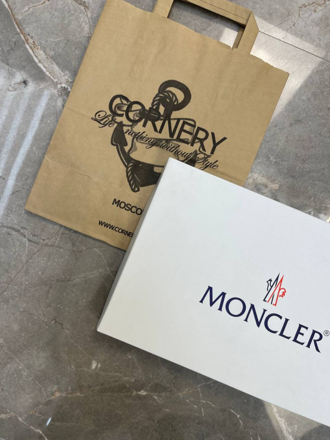 Коробка Moncler — изображение 3