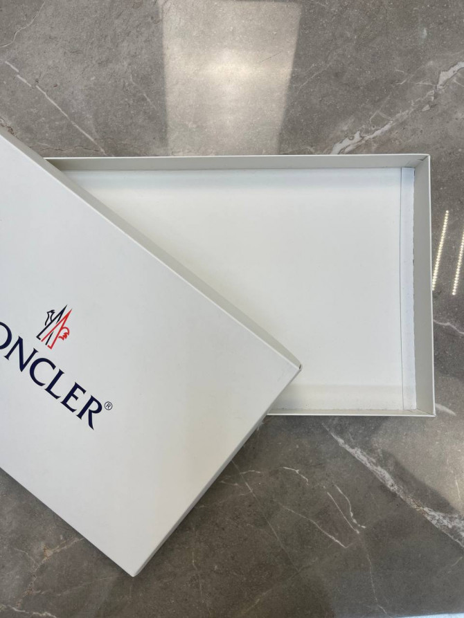 Коробка Moncler — изображение 5