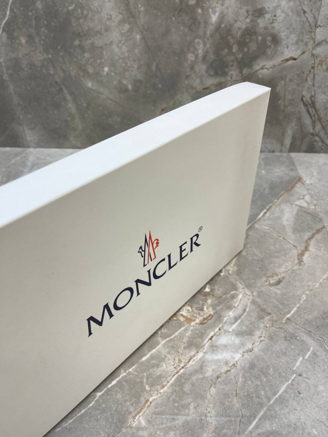 Коробка Moncler — изображение 6