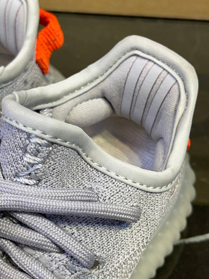 Yeezy 350 Tail Light Kids — изображение 8