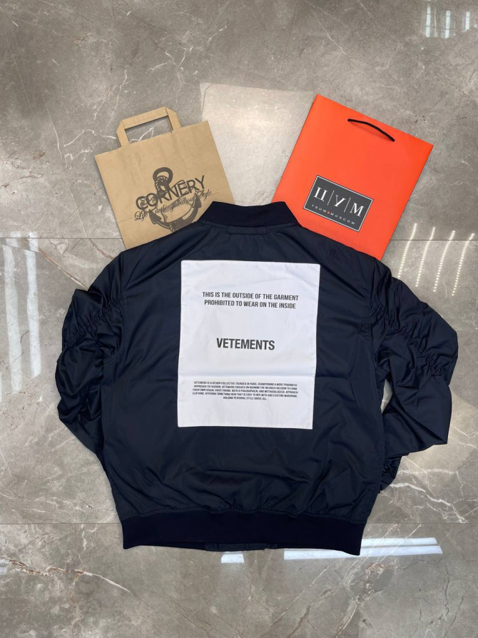 Бомбер Vetements — изображение 2