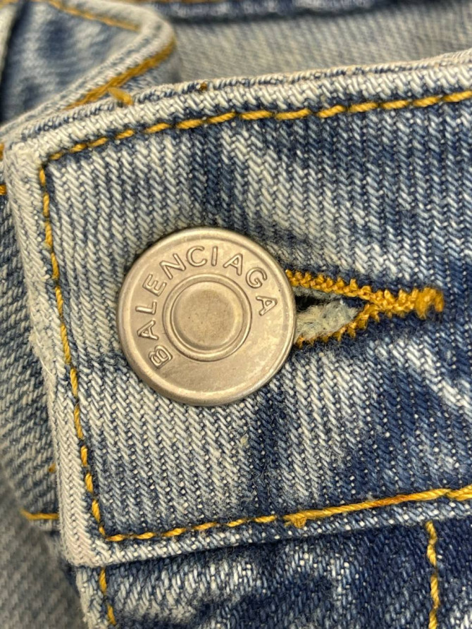 Джинсы Balenciaga — изображение 8
