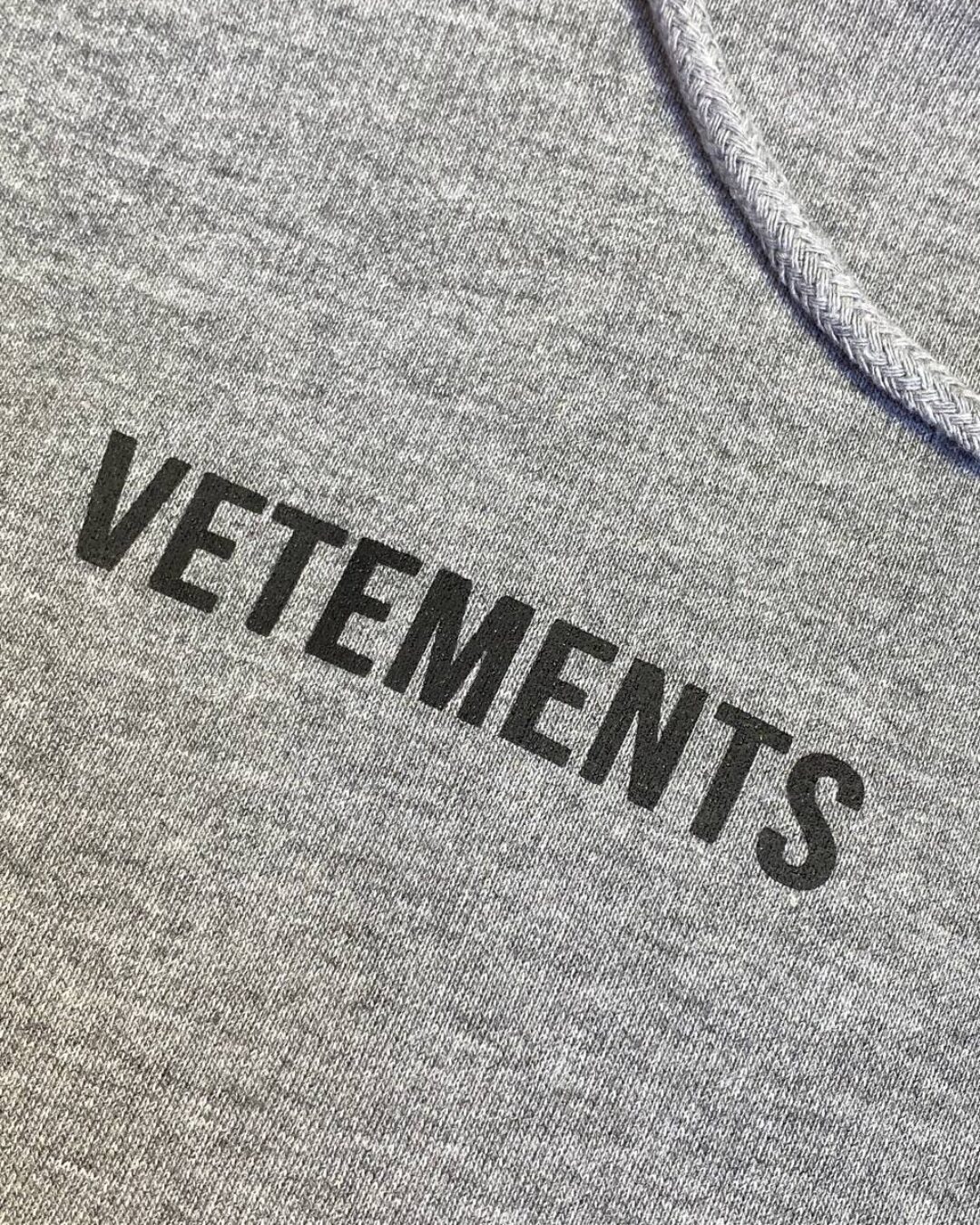 Худи Vetements — изображение 4