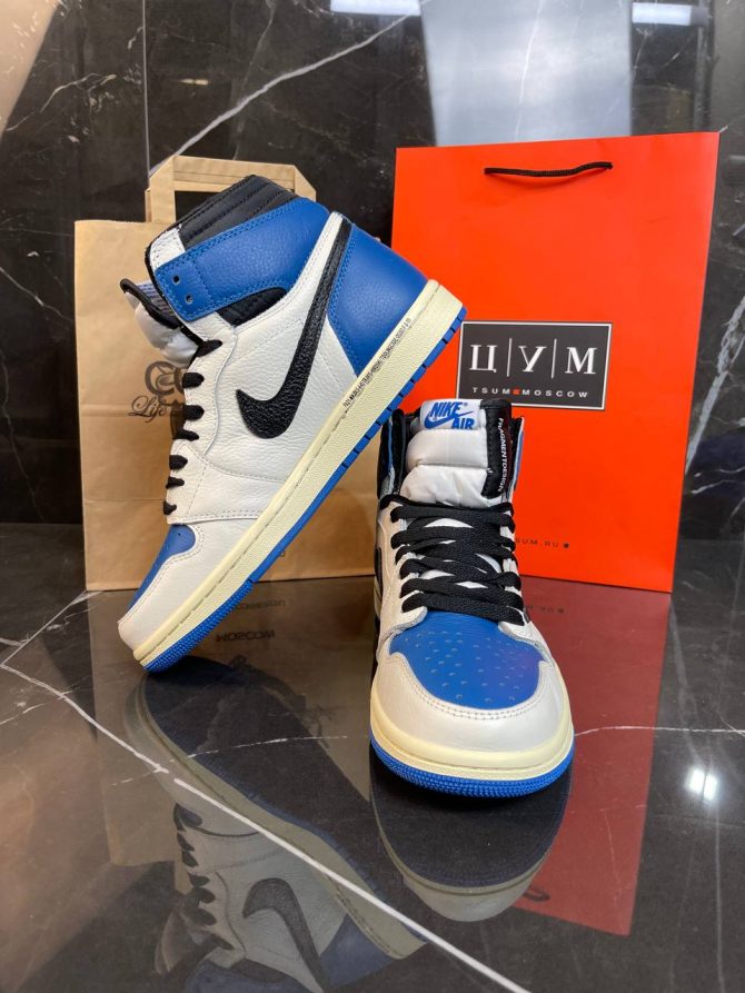 Кроссовки Jordan 1 Retro High OG SP Fragment X Travis Scott — изображение 5