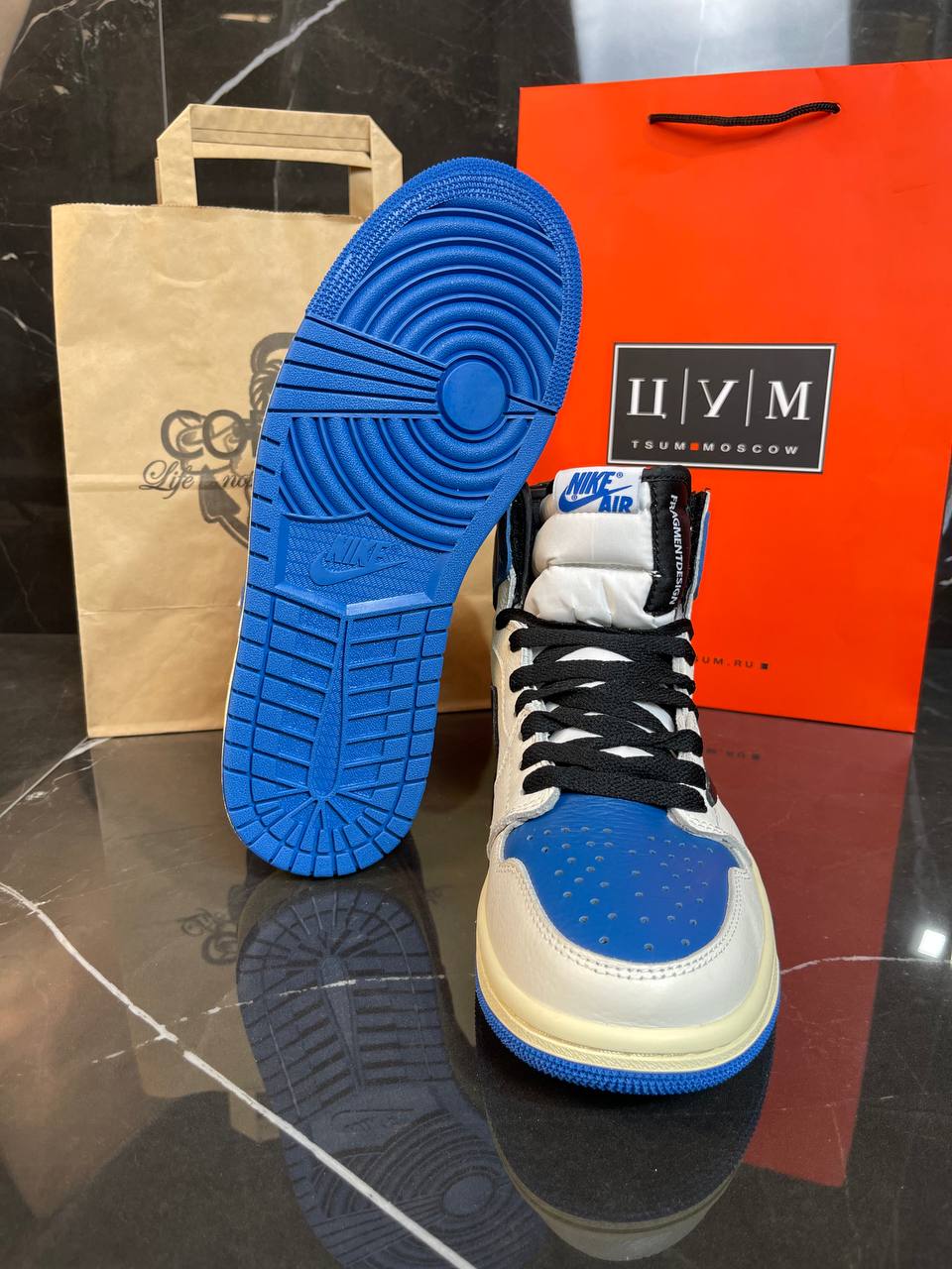 Кроссовки Fragment Design x Travis Scott x Air Jordan 1 Retro High — фото 6