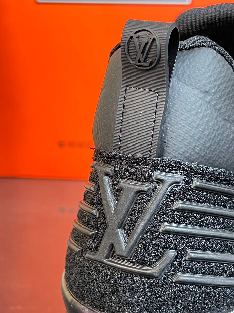 Кроссовки Louis Vuitton Run Away — фото 7