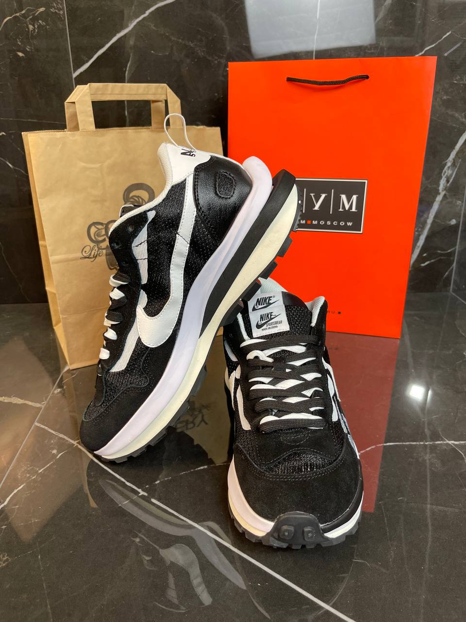 Кроссовки Nike x Sakai VaporWaffle Black (дисконт) — фото 5
