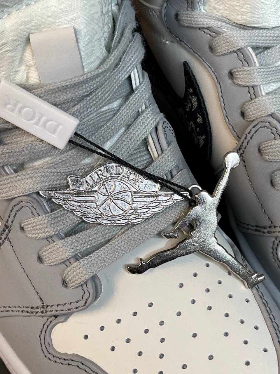 Кроссовки Nike x Dior — фото 9