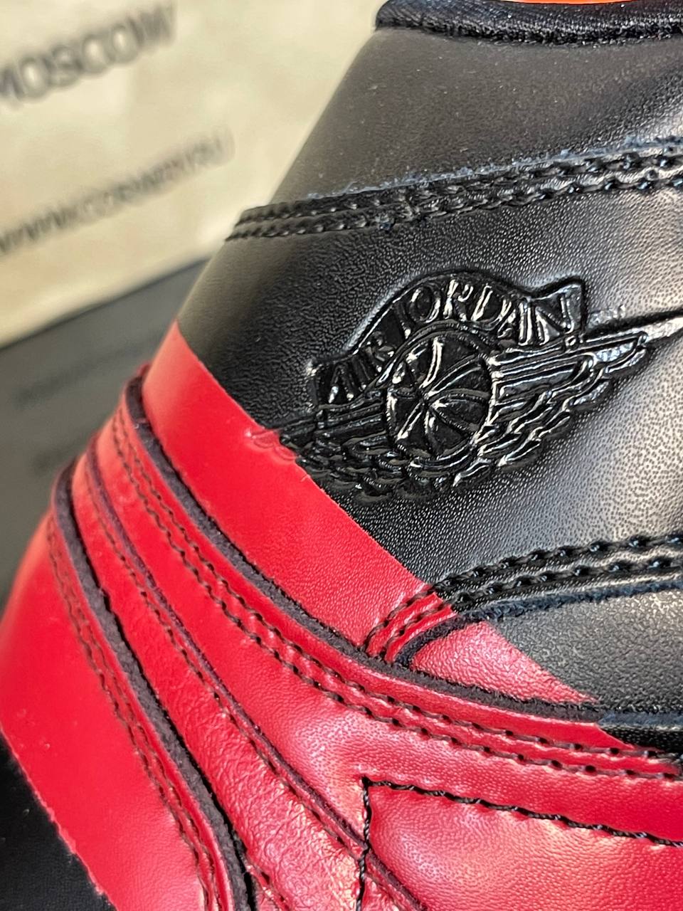 Кроссовки Jordan 1 Retro High OG Defiant Couture — фото 7