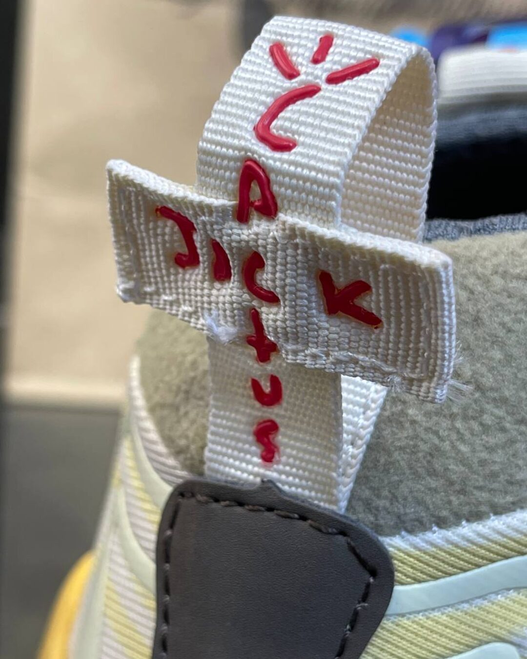 Кроссовки Nike Travis Scott x Air Max 270 React ENG Cactus Trails (дисконт) — изображение 4