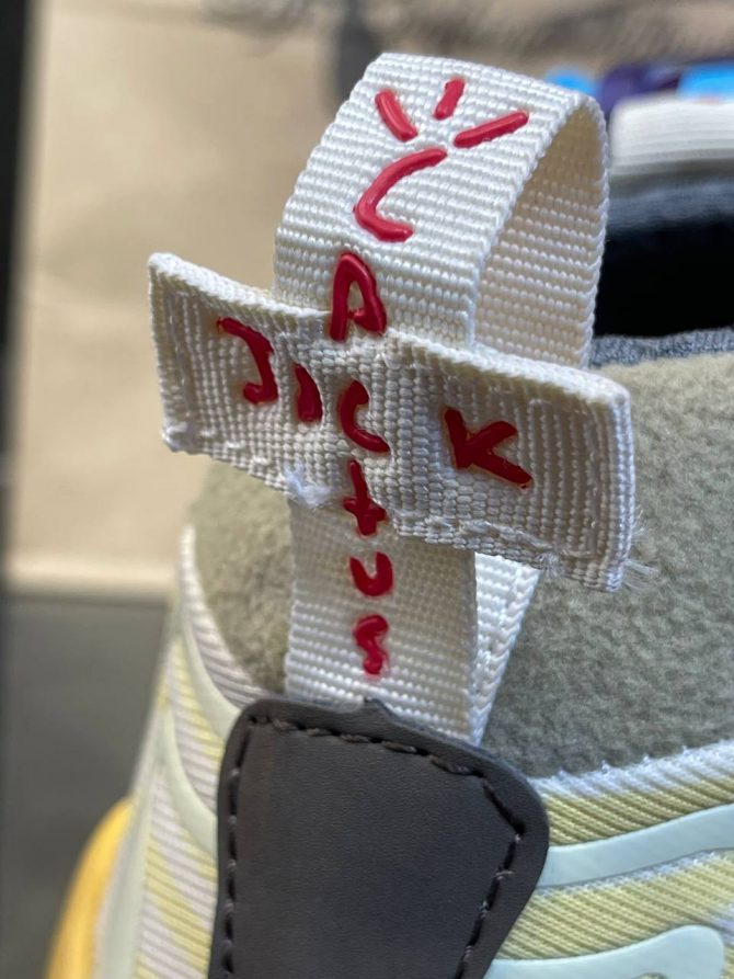 Кроссовки Nike Travis Scott x Air Max 270 React ENG Cactus Trails (дисконт) — изображение 4