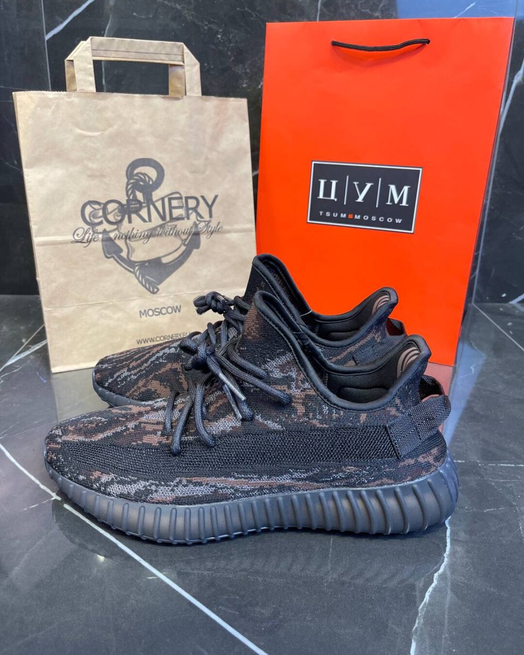 Yeezy 350 MX Rock — изображение 3