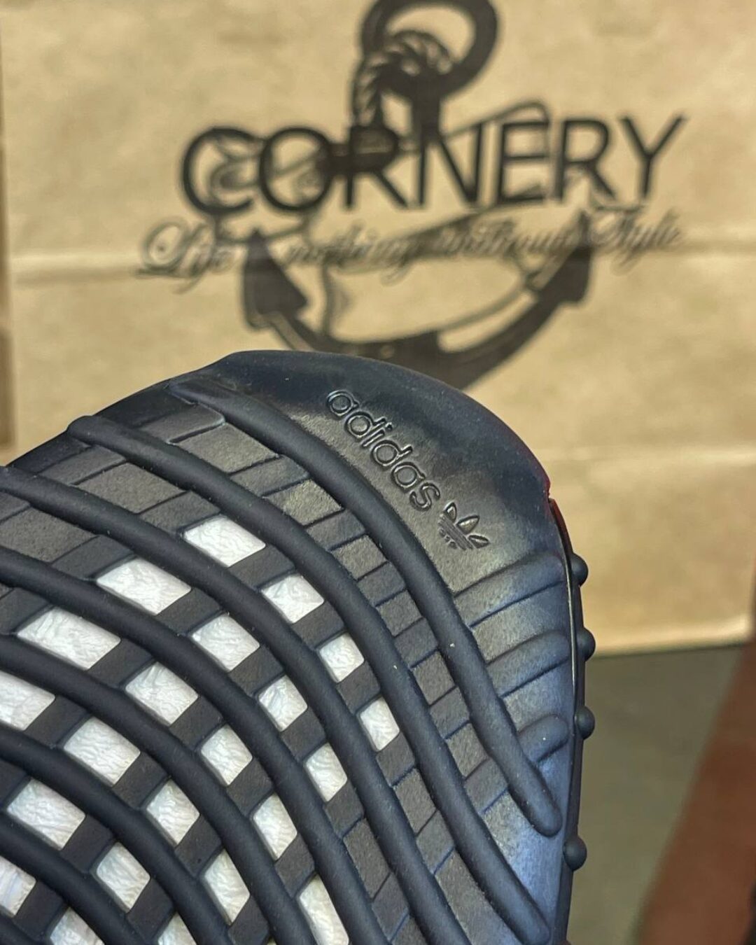 Yeezy 350 MX Rock — изображение 7