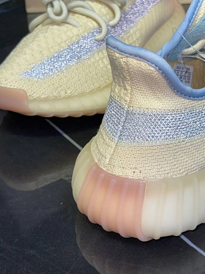 Yeezy 350 V2 Linen — изображение 7