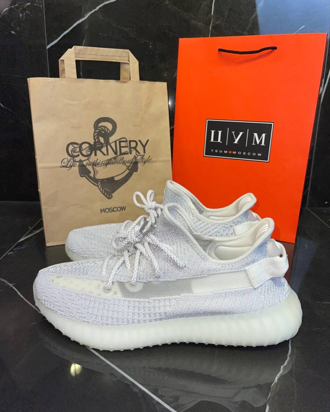 Yeezy 350 V2 Static Reflective — изображение 3
